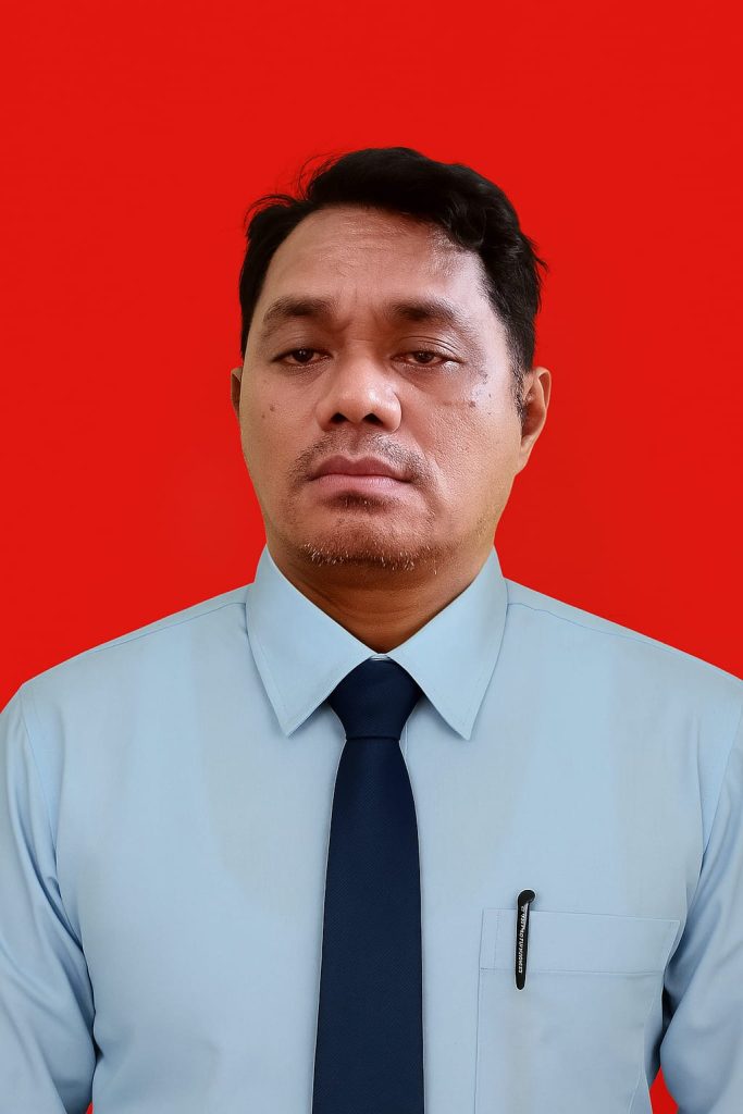 Romanus F. Naro, S.Pd, Gr